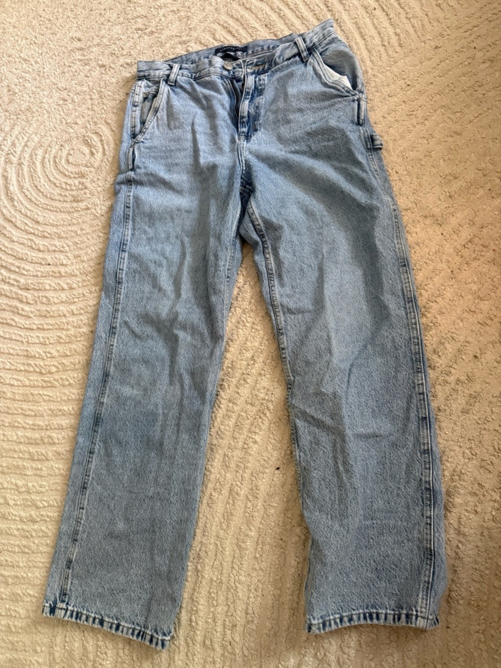 Aeropostale Men's Light Wash Relaxed Fit Jeans